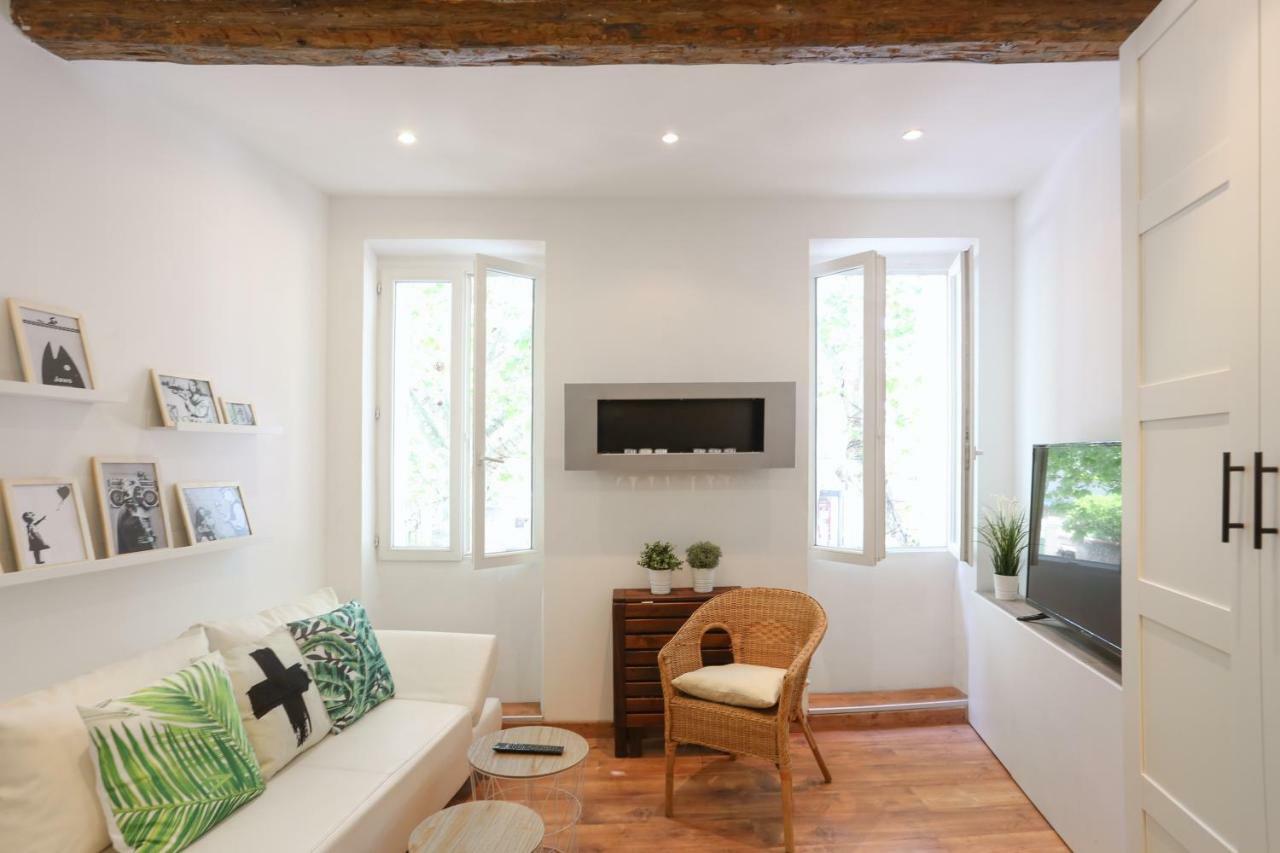 GregBnb-com - T2 Cosy et design - PARKING INCLUS - WiFi - 15min Gare Toulon Extérieur photo