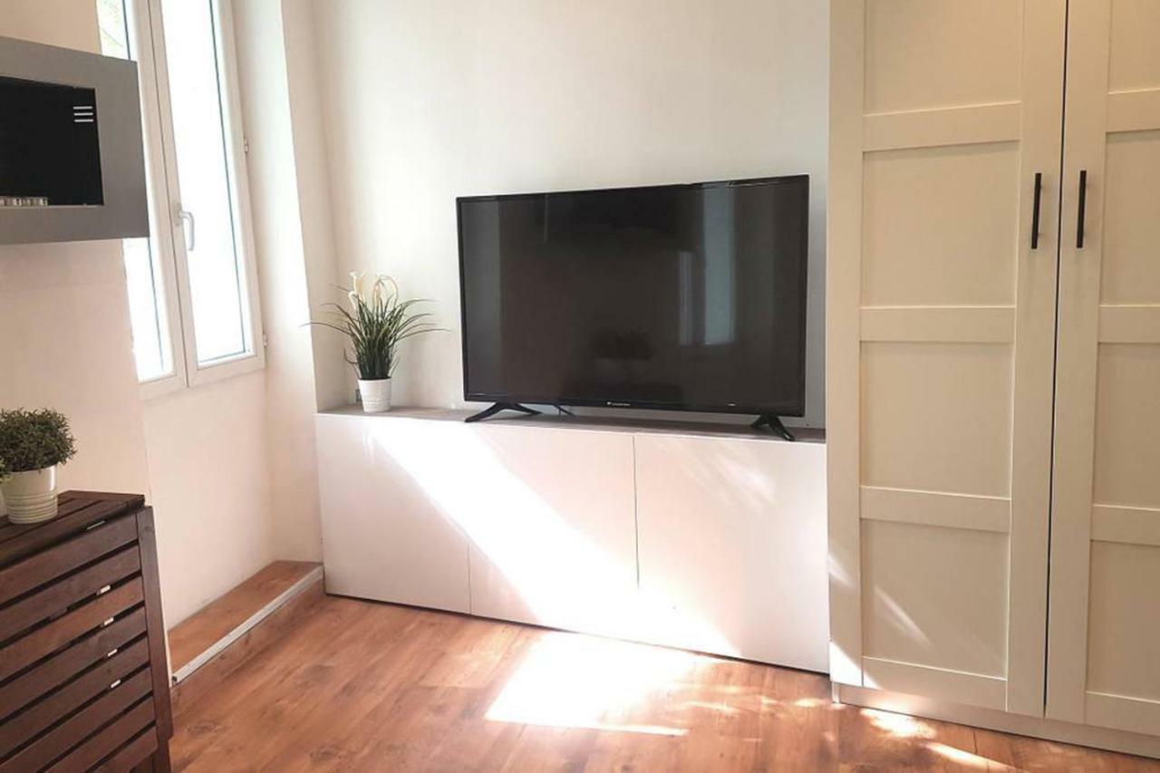 GregBnb-com - T2 Cosy et design - PARKING INCLUS - WiFi - 15min Gare Toulon Extérieur photo