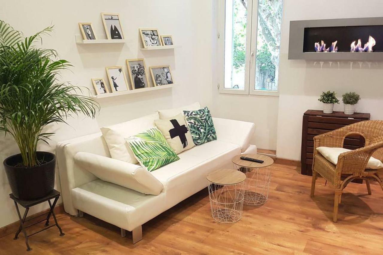 GregBnb-com - T2 Cosy et design - PARKING INCLUS - WiFi - 15min Gare Toulon Extérieur photo